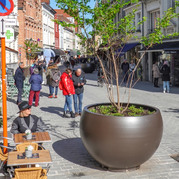 Globe mit Pulverbeschichtung Globe Baumkübel